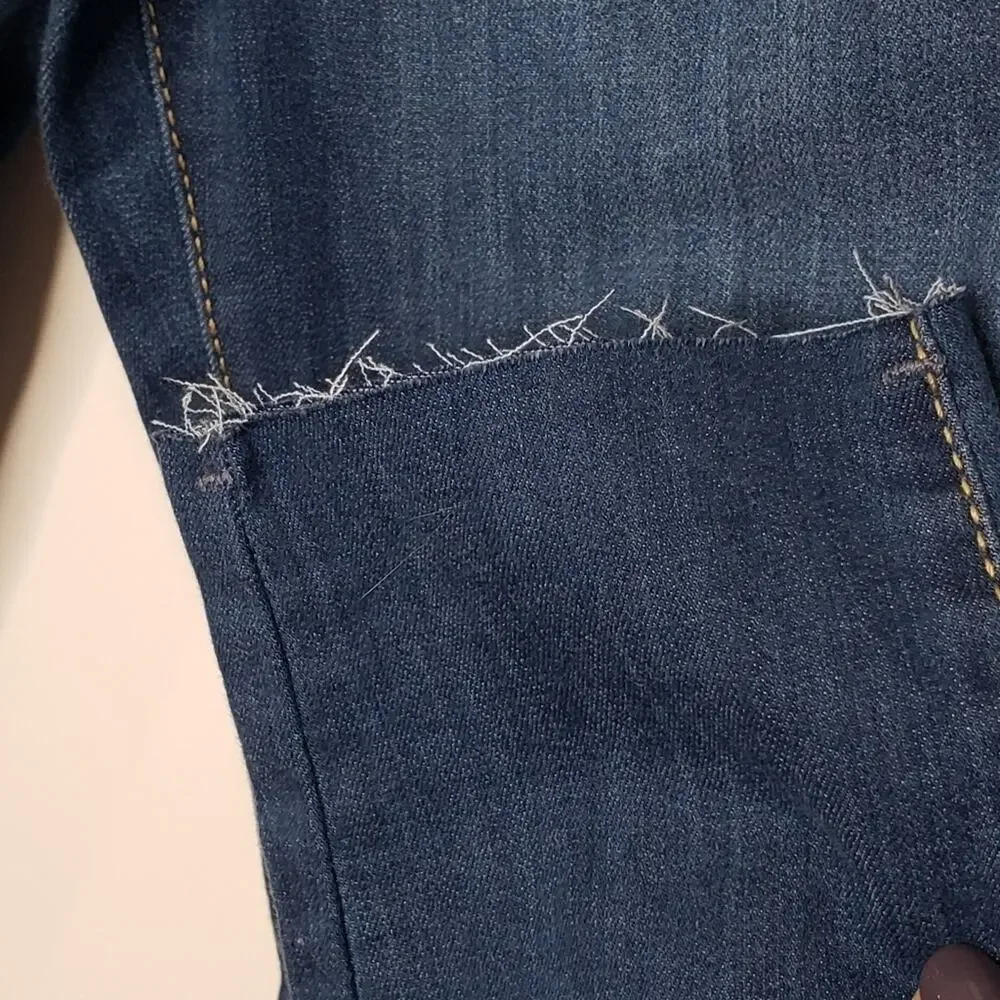 Universal Threads High Rise Skinny 26 Waist Regular